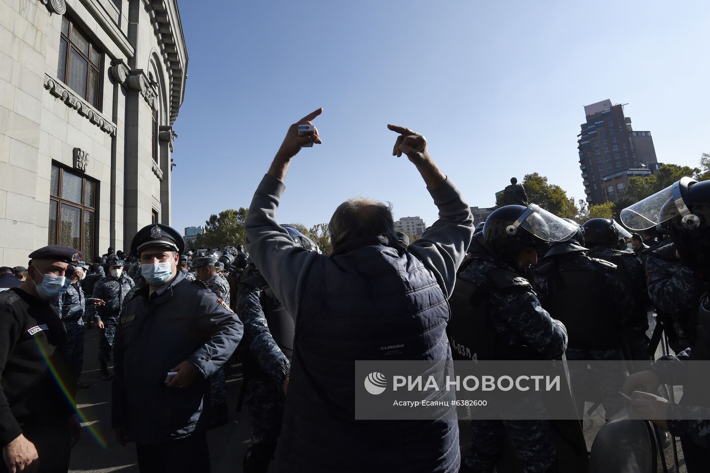 Митинг оппозиции в Ереване
