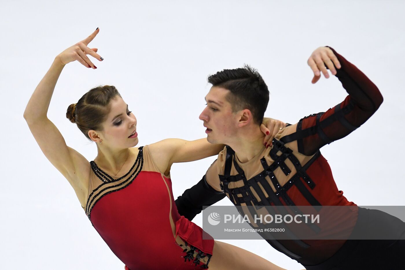 Фигурное катание. IV этап Кубка России. Пары. Произвольная программа