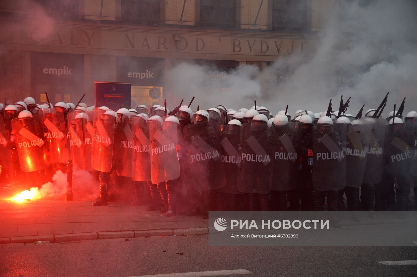 Марш националистов в Варшаве