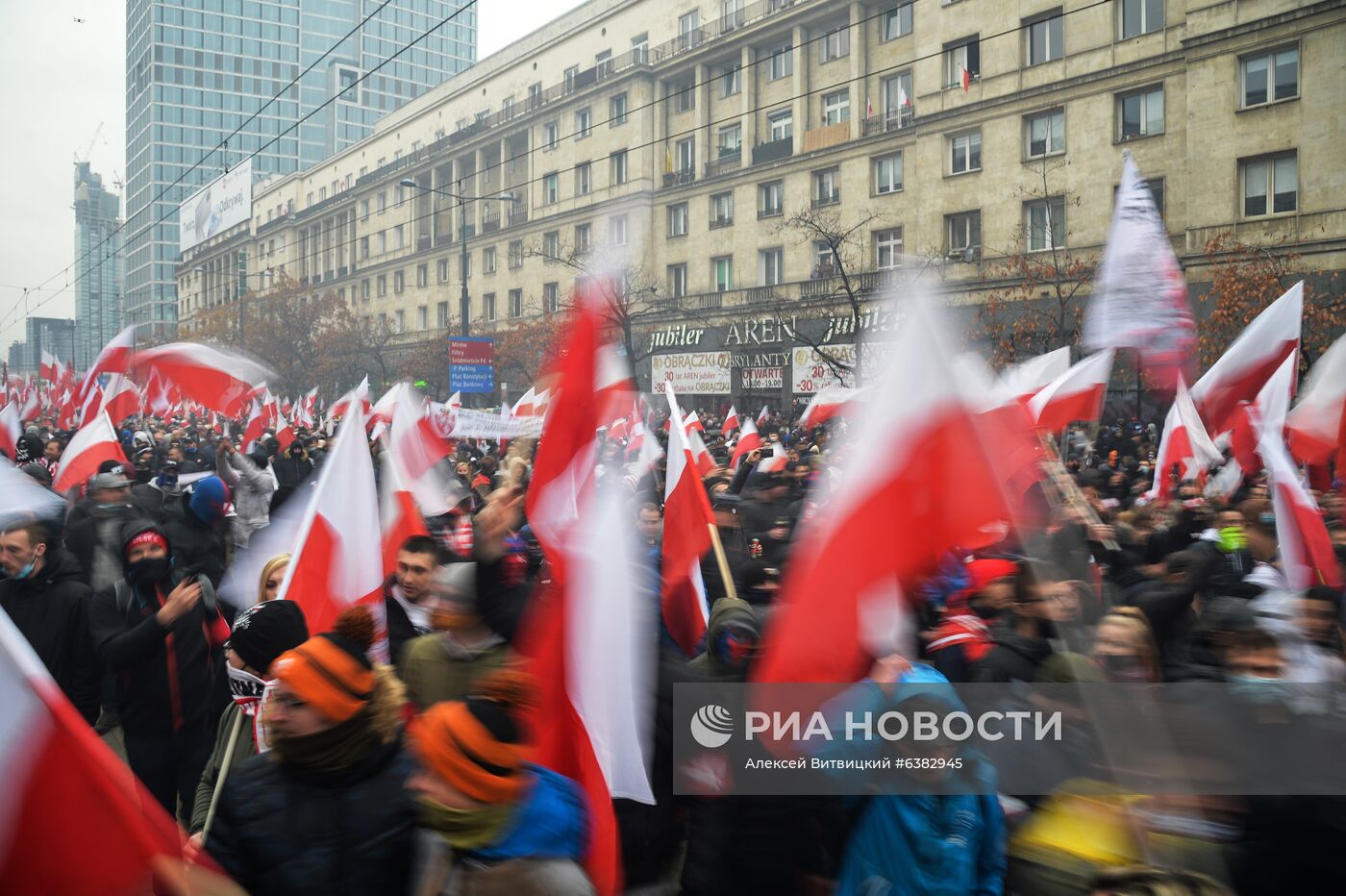 Марш националистов в Варшаве