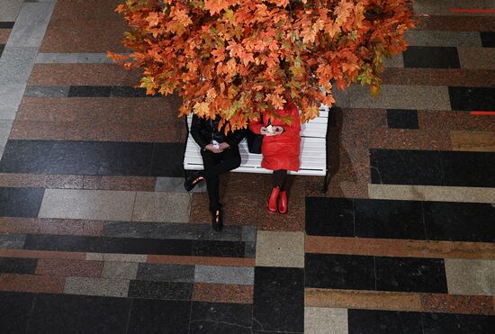 Посетители ГУМа