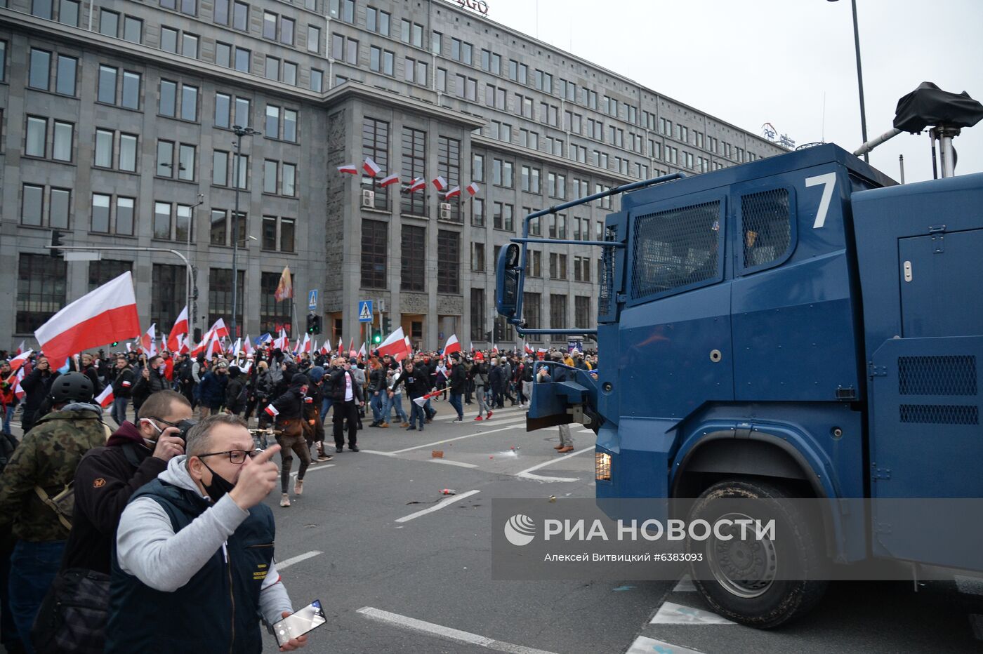 Марш националистов в Варшаве