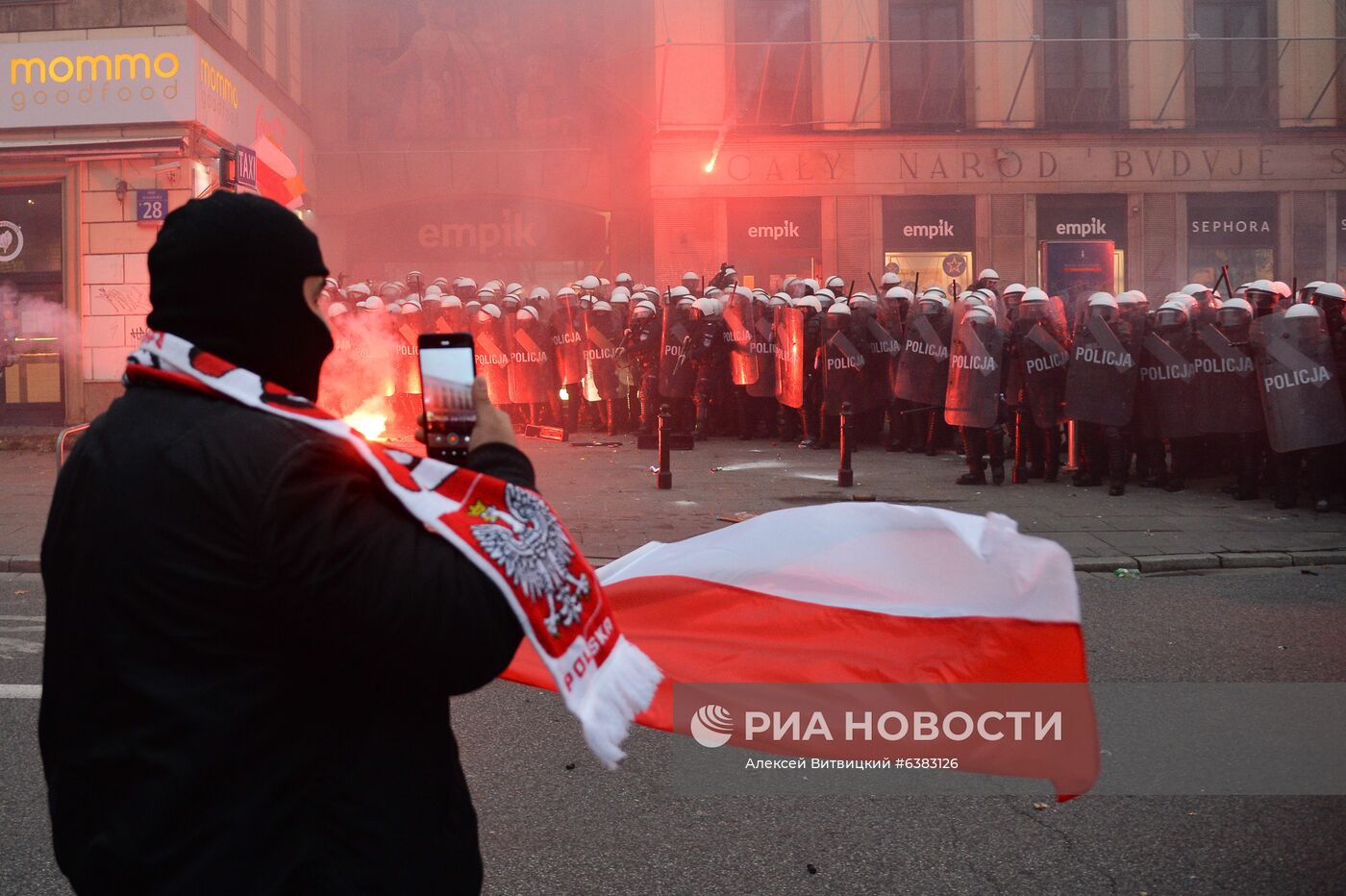 Марш националистов в Варшаве