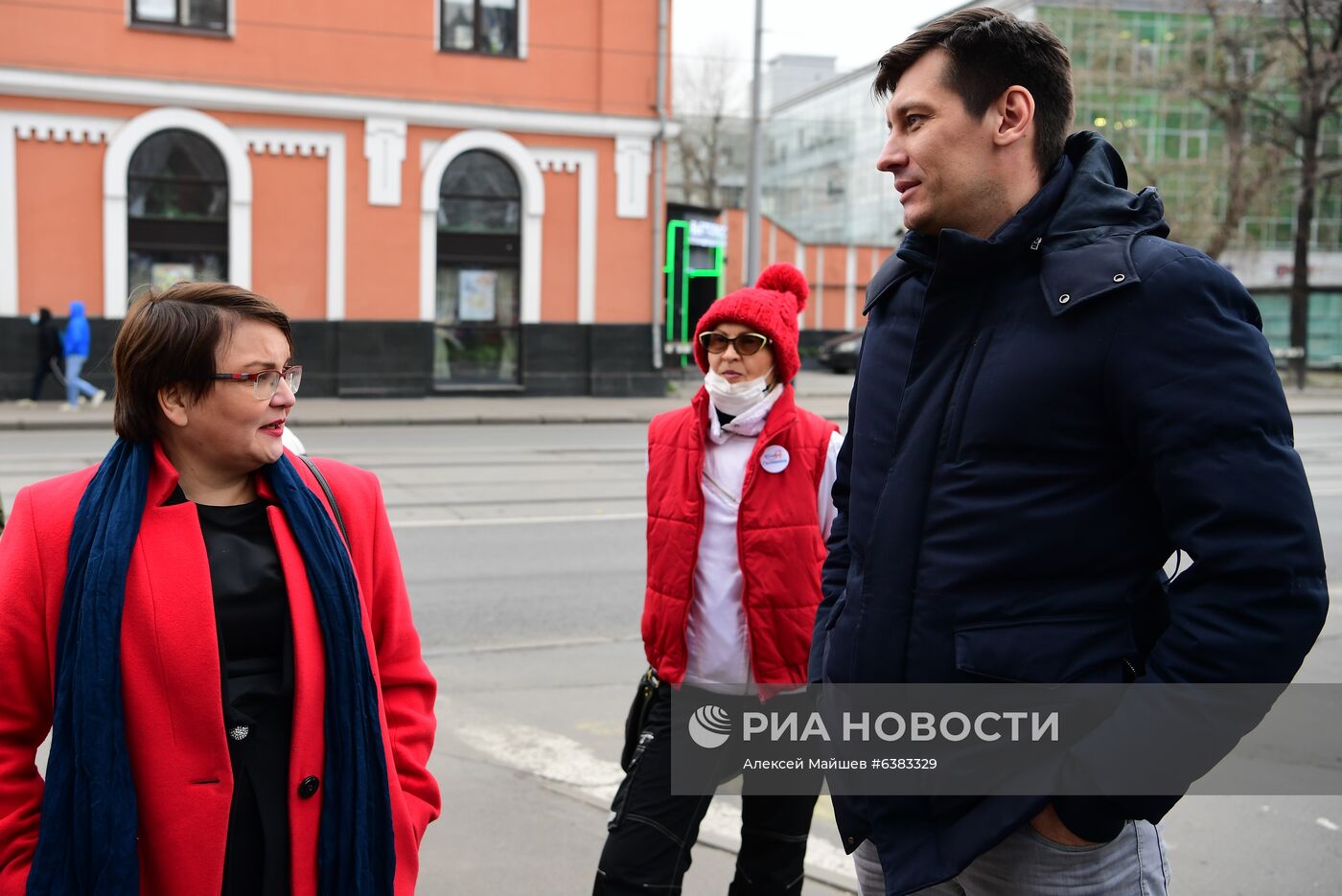 Заседание суда по делу муниципального депутата Ю. Галяминой