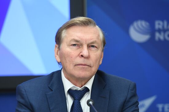 Онлайн-конференция, посвященная проведению ежегодного Профессорского форума "Национальные проекты и профессорское сообщество"