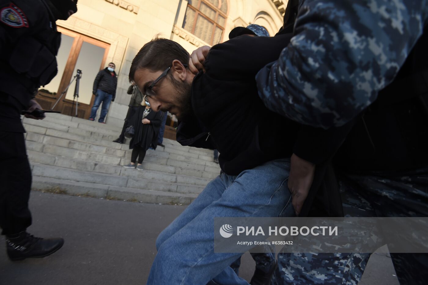 Митинг оппозиции в Ереване