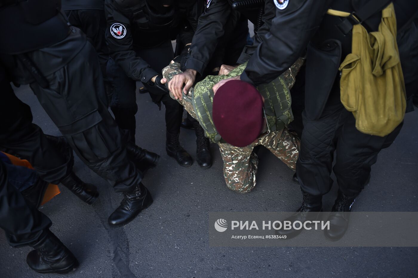 Митинг оппозиции в Ереване