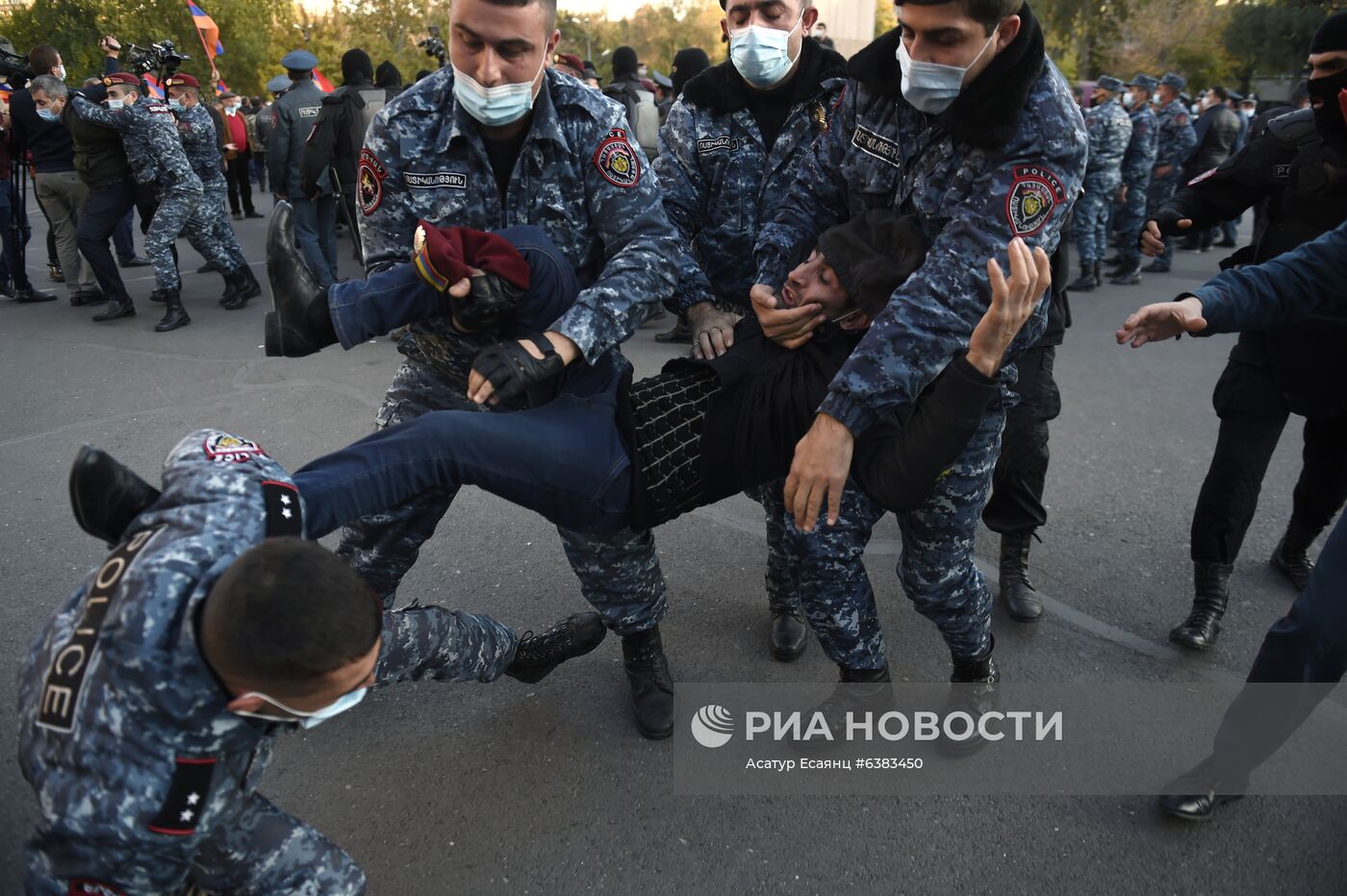 Митинг оппозиции в Ереване