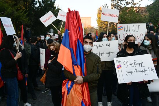 Митинг оппозиции в Ереване