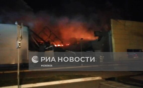 Пожар в ТЦ в Рязани