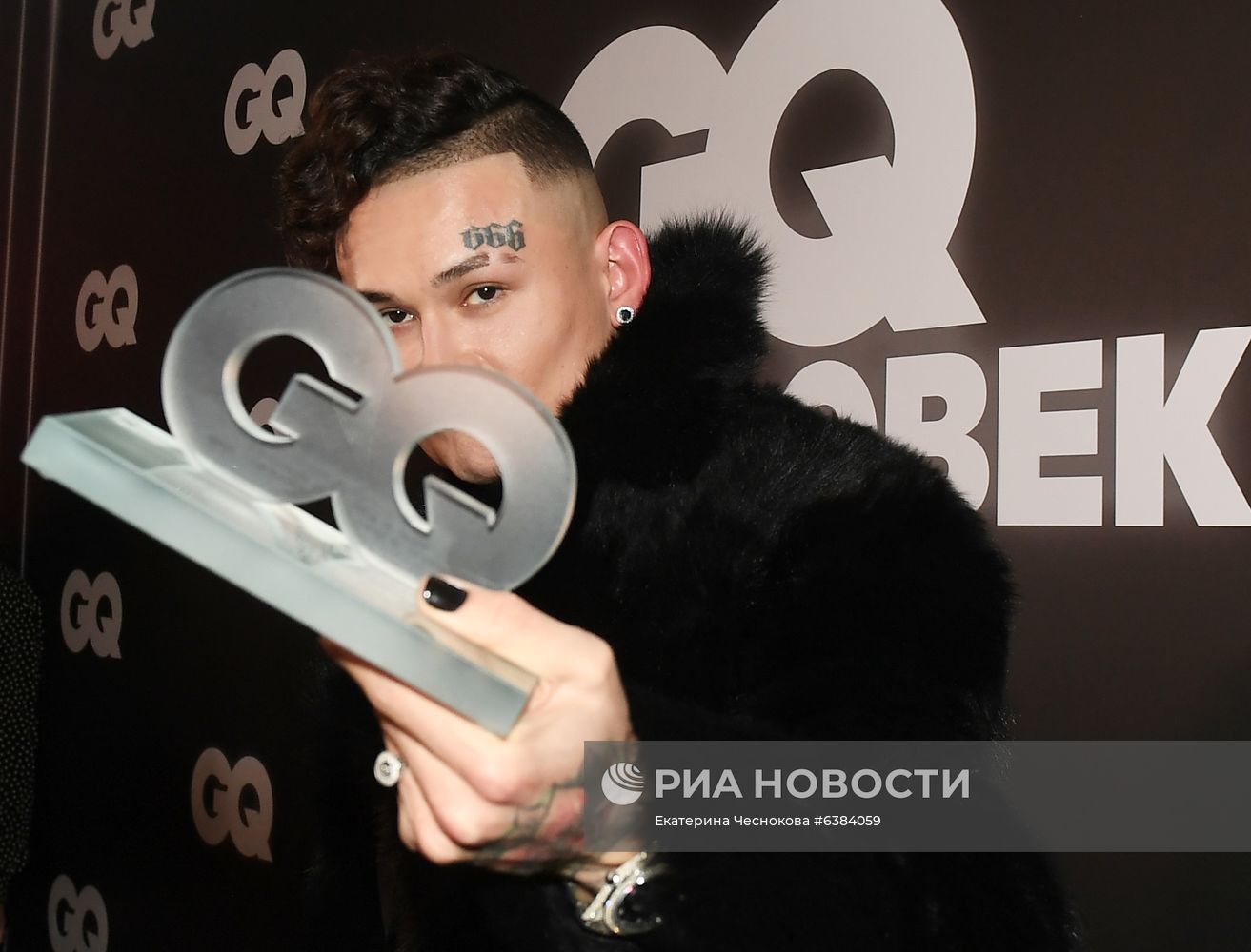 Премия "Человек года – 2020" по версии журнала GQ