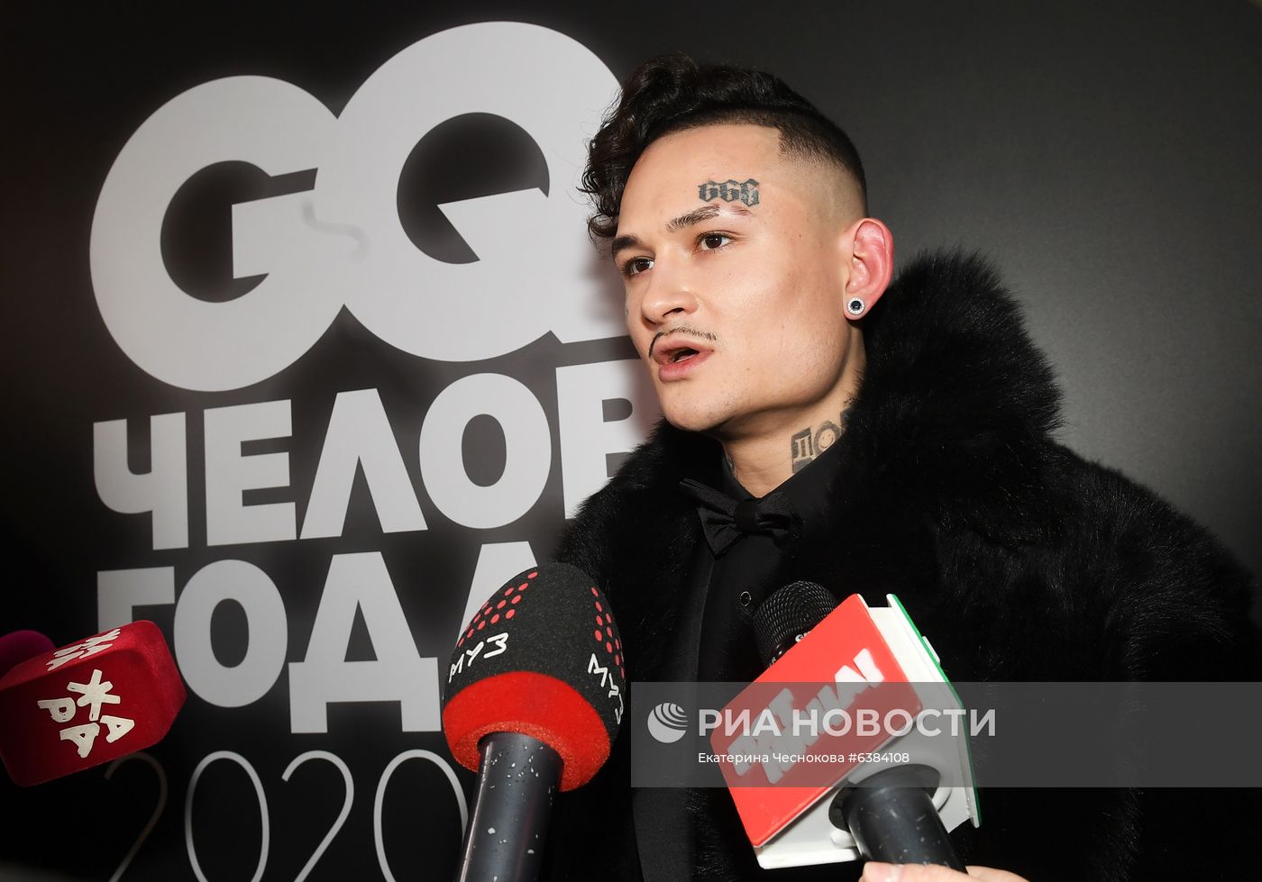 Премия "Человек года – 2020" по версии журнала GQ