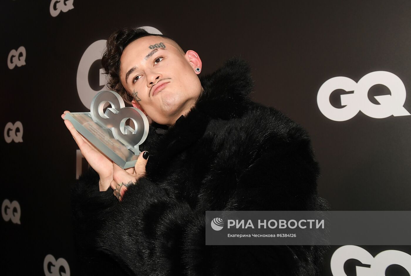 Премия "Человек года – 2020" по версии журнала GQ