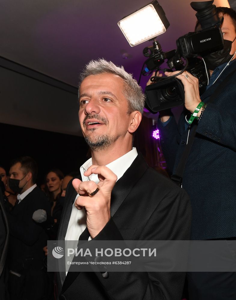 Премия "Человек года – 2020" по версии журнала GQ