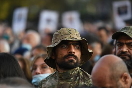Митинг оппозиции в Ереване