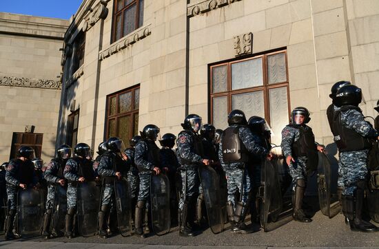 Митинг оппозиции в Ереване