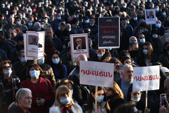 Митинг оппозиции в Ереване