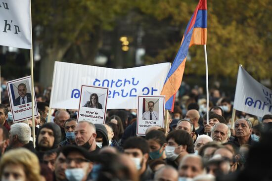 Митинг оппозиции в Ереване