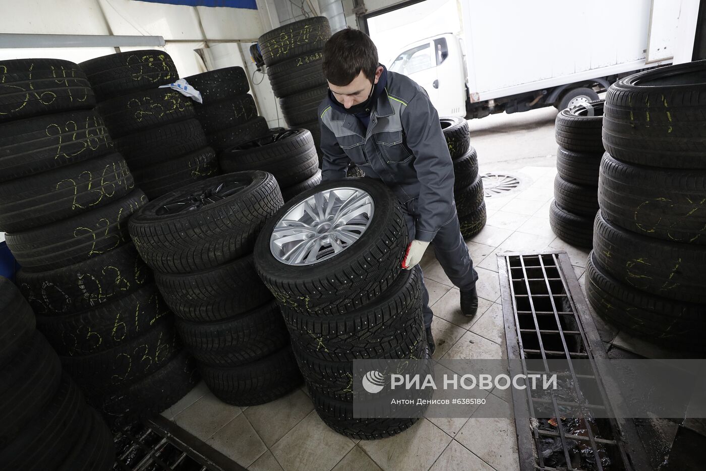 Шиномонтажный сезон в Москве