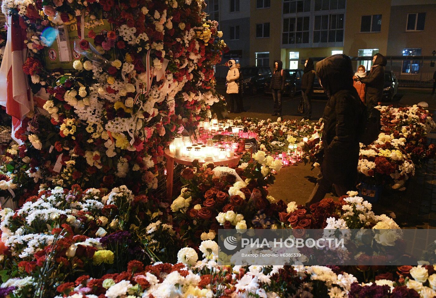 Акция памяти погибшего сторонника оппозиции Р. Бондаренко в Минске