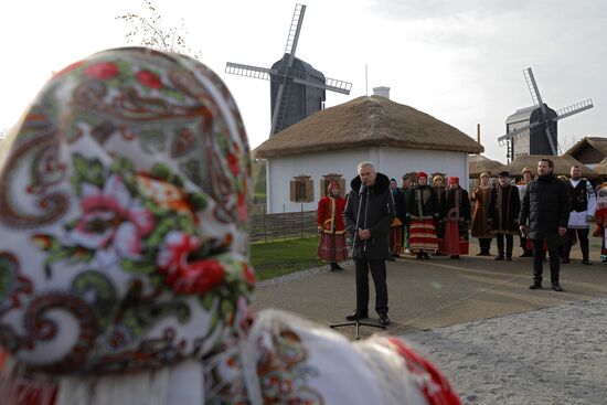 Этнодеревня "Слобожанщина" в Белгородской области