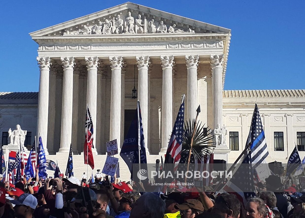 Акция в поддержку Трампа в Вашингтоне