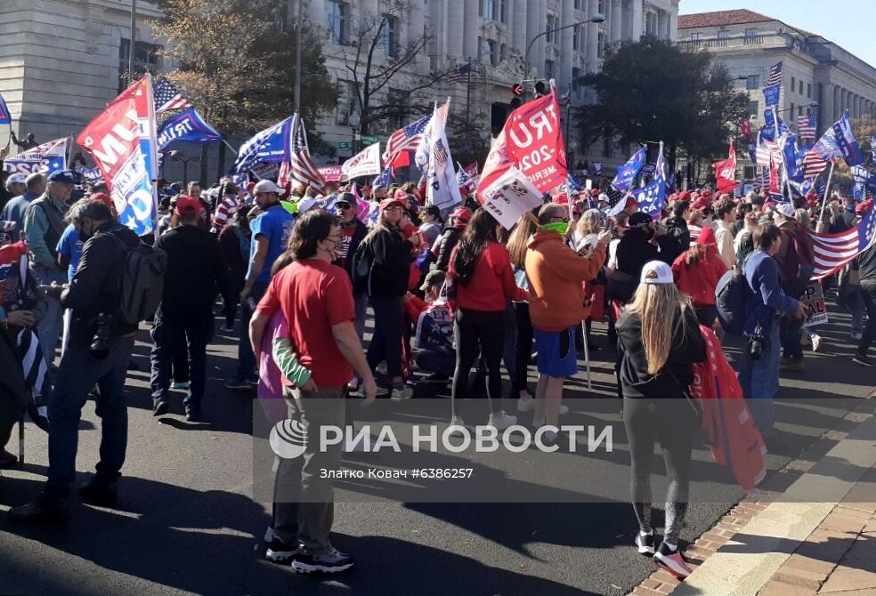 Акция в поддержку Трампа в Вашингтоне