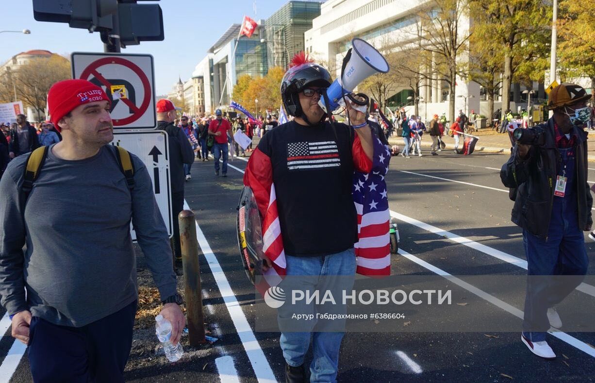 Акция в поддержку Трампа в Вашингтоне