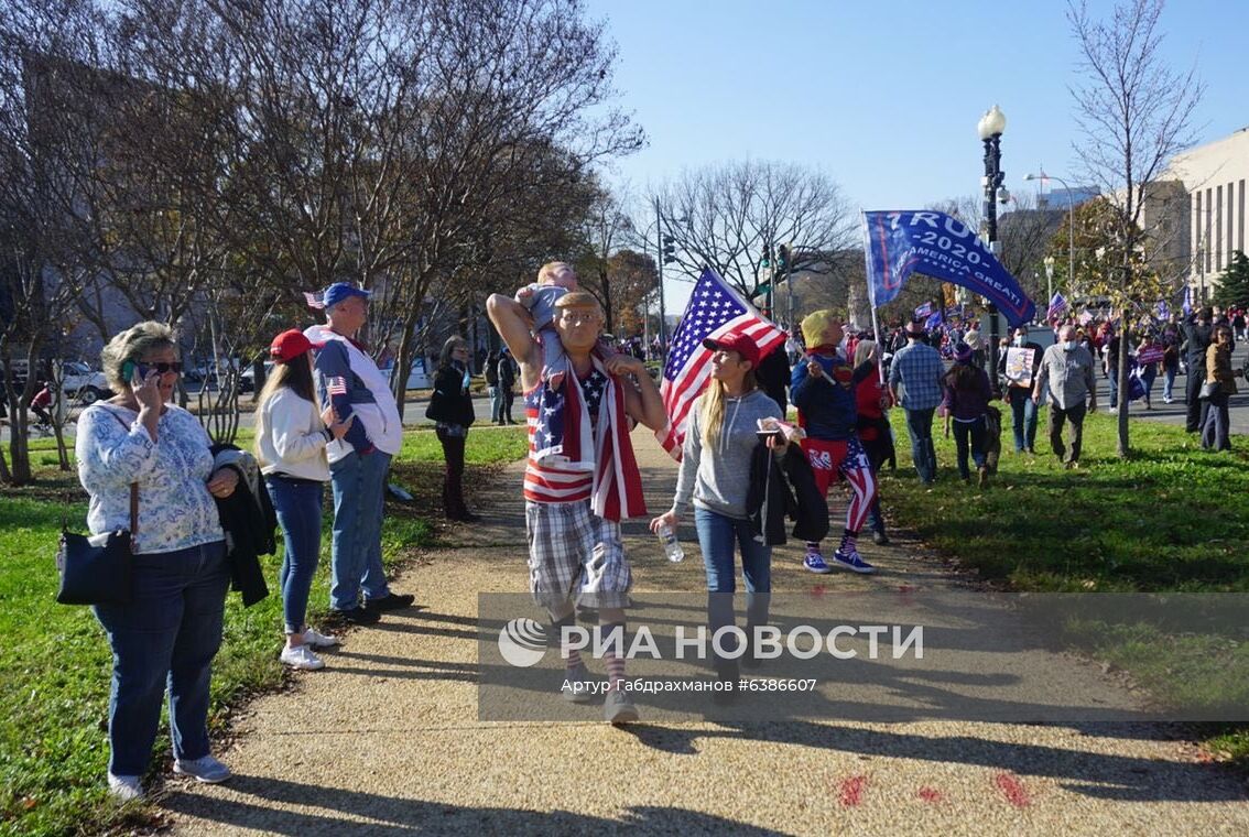 Акция в поддержку Трампа в Вашингтоне