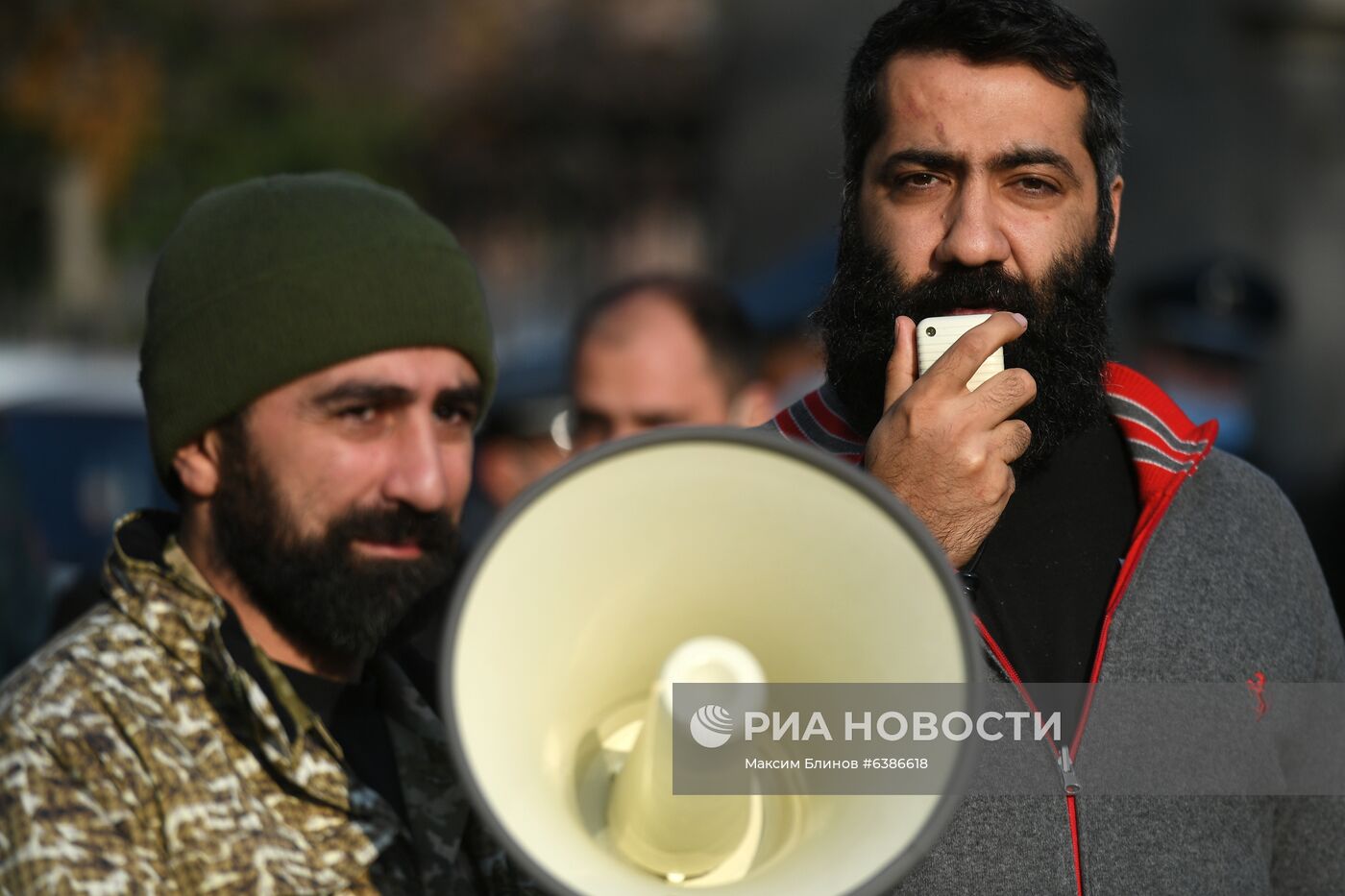 Митинг за освобождение подозреваемых в покушении на премьер-министра Армении Н. Пашиняна