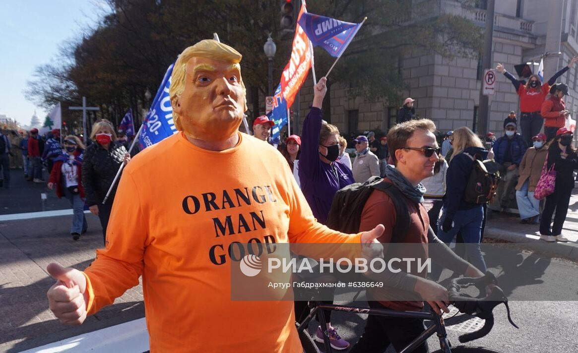 Акция в поддержку Трампа в Вашингтоне