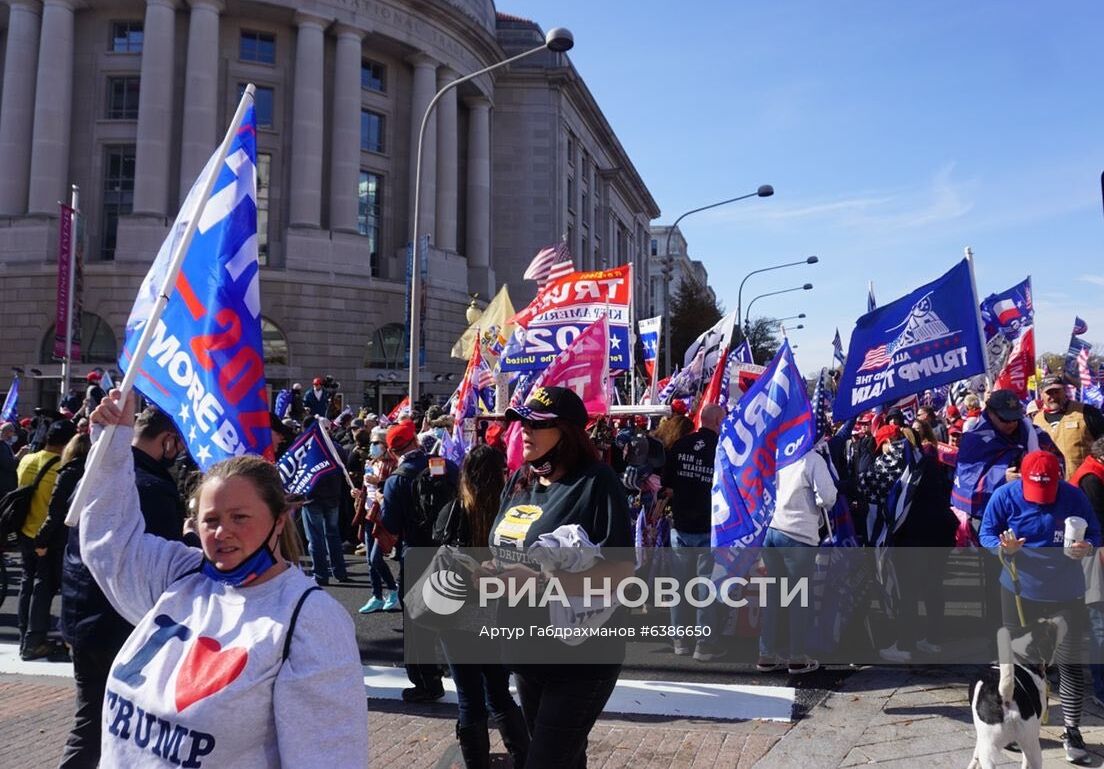 Акция в поддержку Трампа в Вашингтоне