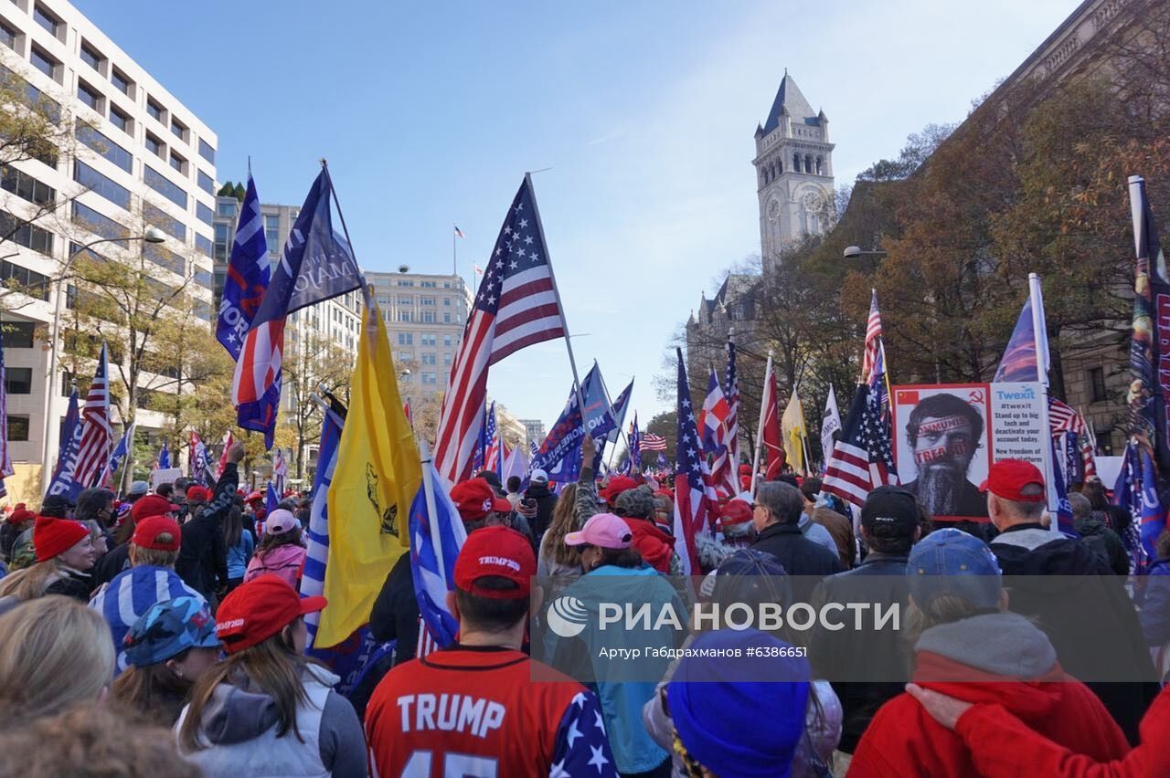 Акция в поддержку Трампа в Вашингтоне