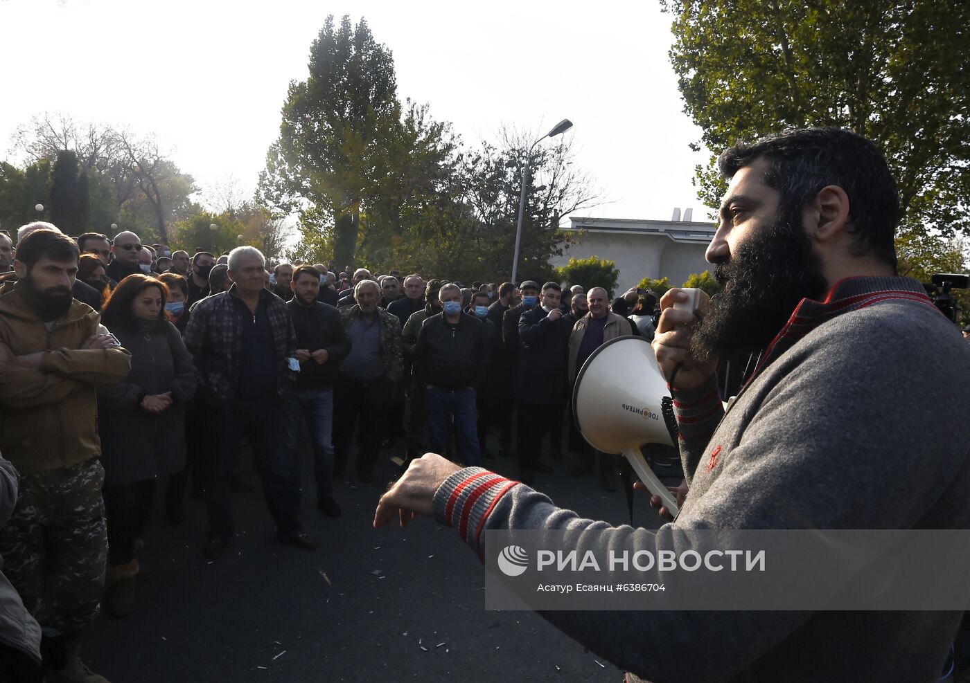 Митинг за освобождение подозреваемых в покушении на премьер-министра Армении Н. Пашиняна