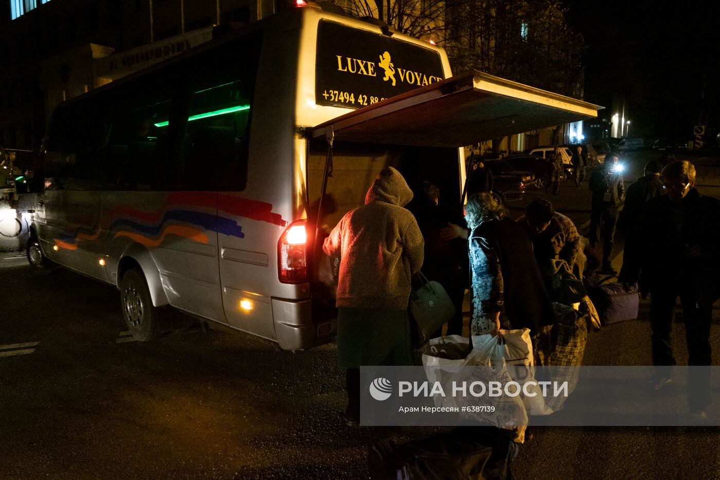 Возвращение беженцев в Нагорный Карабах