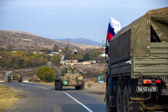 Российские миротворцы выставили наблюдательный пост у монастыря Дадиванк в Карабахе