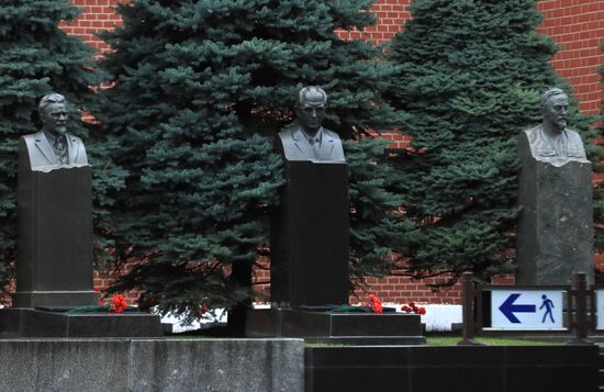 С 17 ноября закрывается допуск посетителей в Мавзолей Ленина и к некрополю у Кремлевской стены