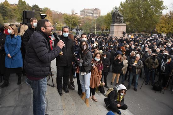 Митинг оппозиции в Ереване