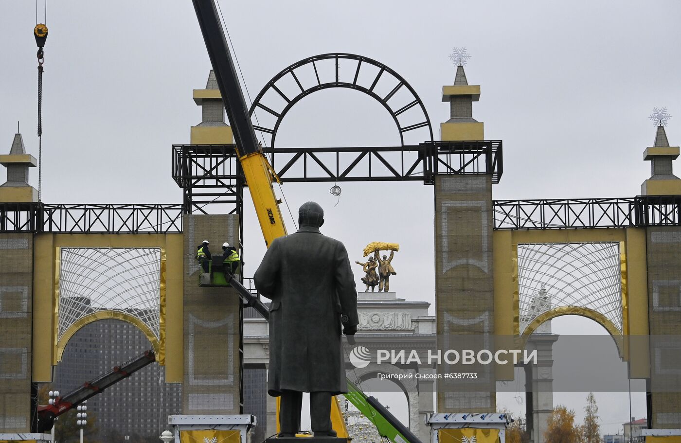 Украшение Москвы к Новому году