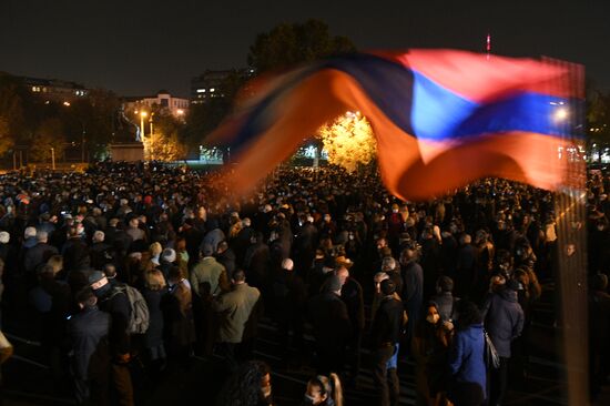 Митинг оппозиции в Ереване