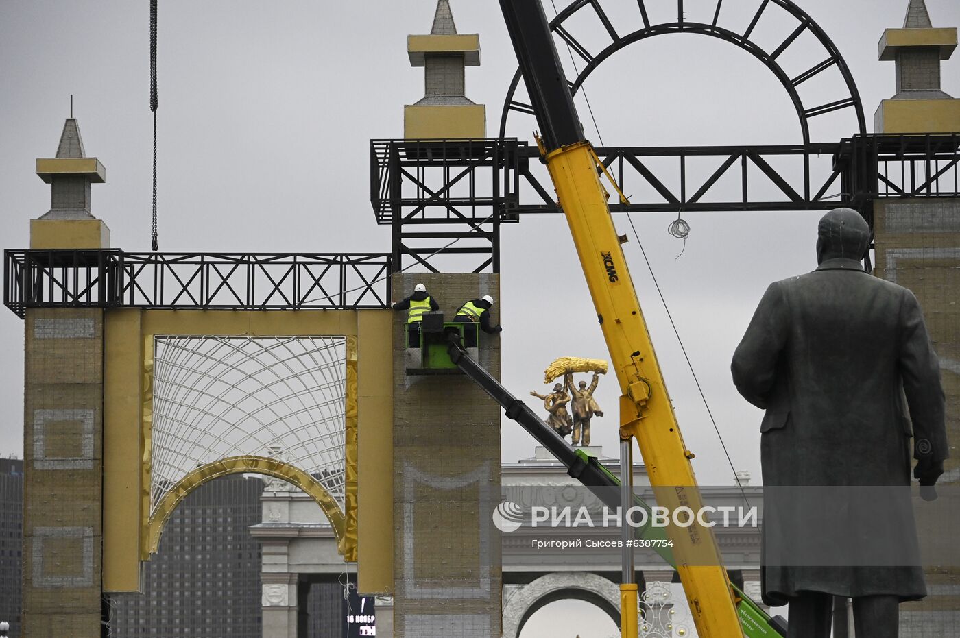 Украшение Москвы к Новому году 