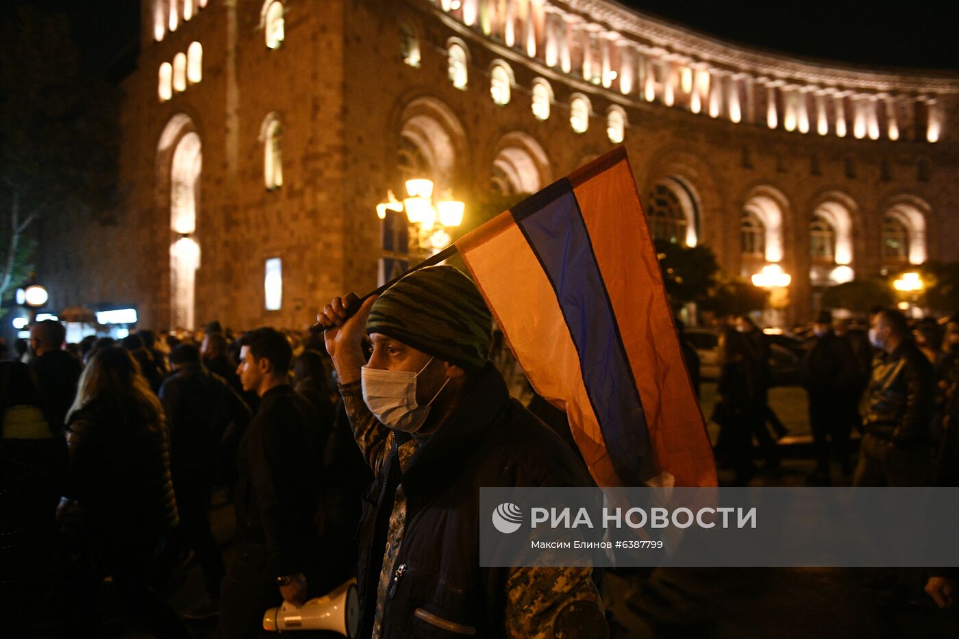 Митинг оппозиции в Ереване