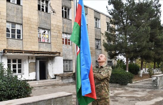 Президент Азербайджана И. Алиев посетил Физулинский и Джебраильский районы