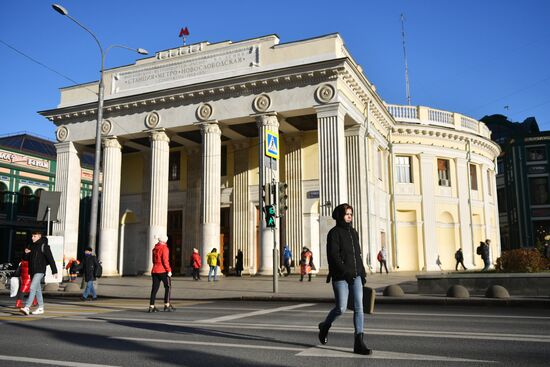 Вестибюль станции "Новослободская" Кольцевой линии метро закроют на год