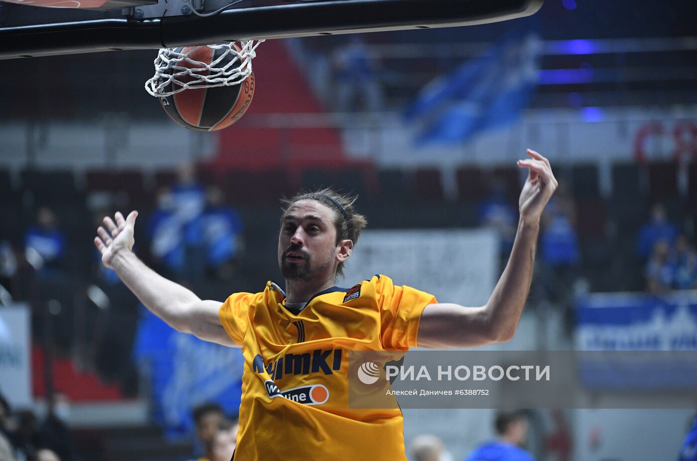 Баскетбол. Евролига. Матч "Зенит" - "Химки"