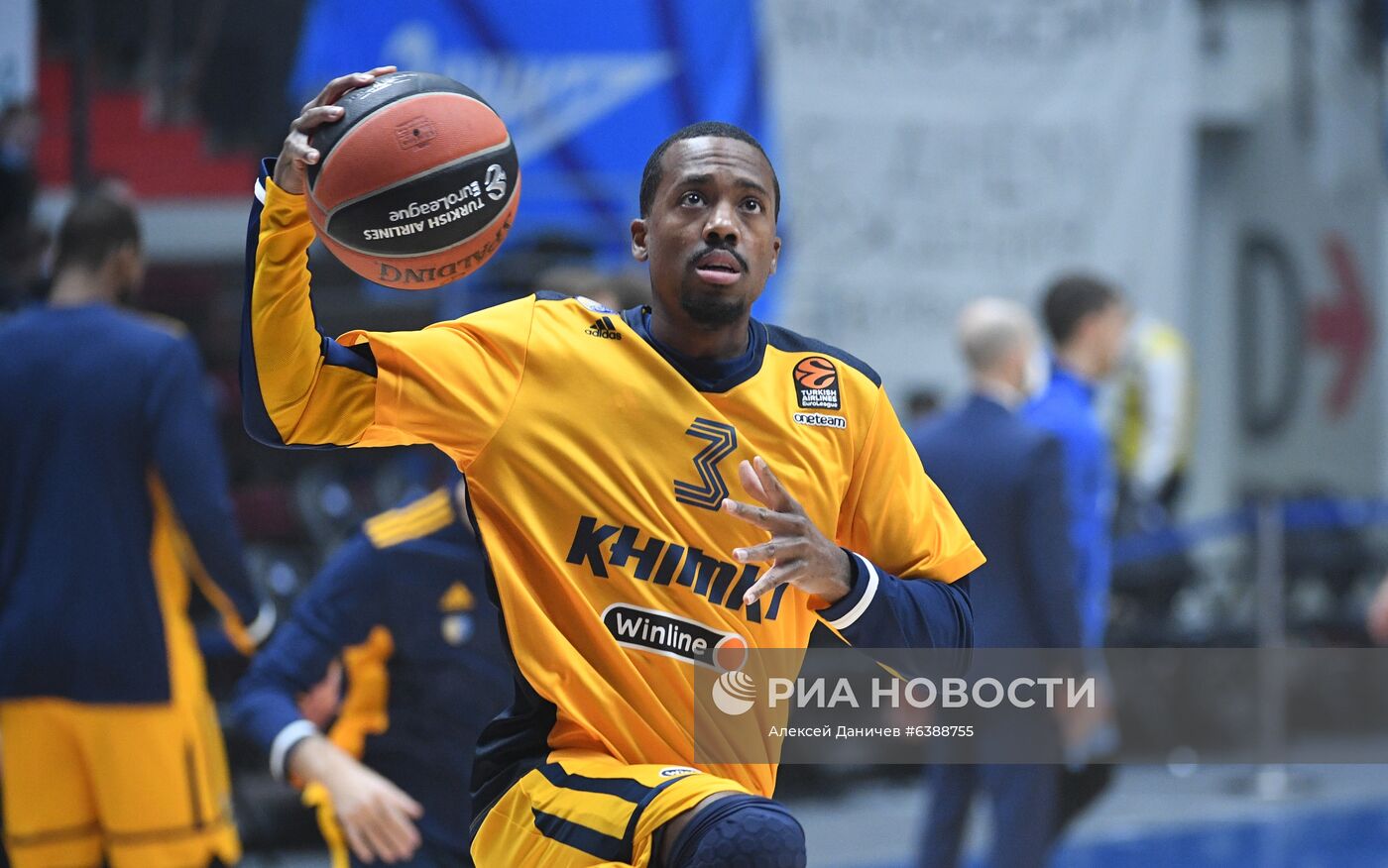 Баскетбол. Евролига. Матч "Зенит" - "Химки"