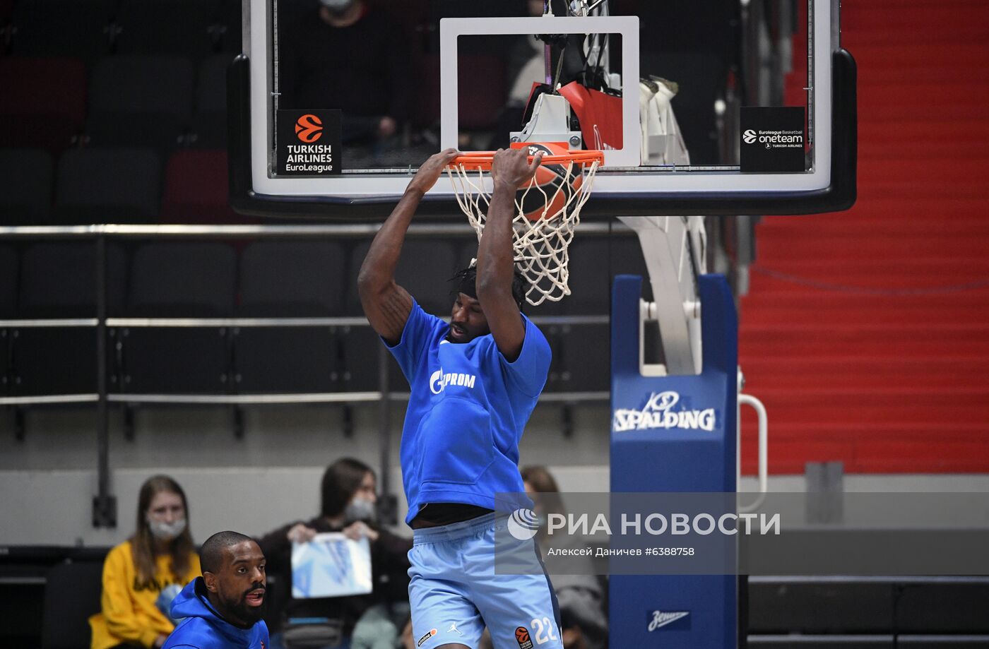 Баскетбол. Евролига. Матч "Зенит" - "Химки"