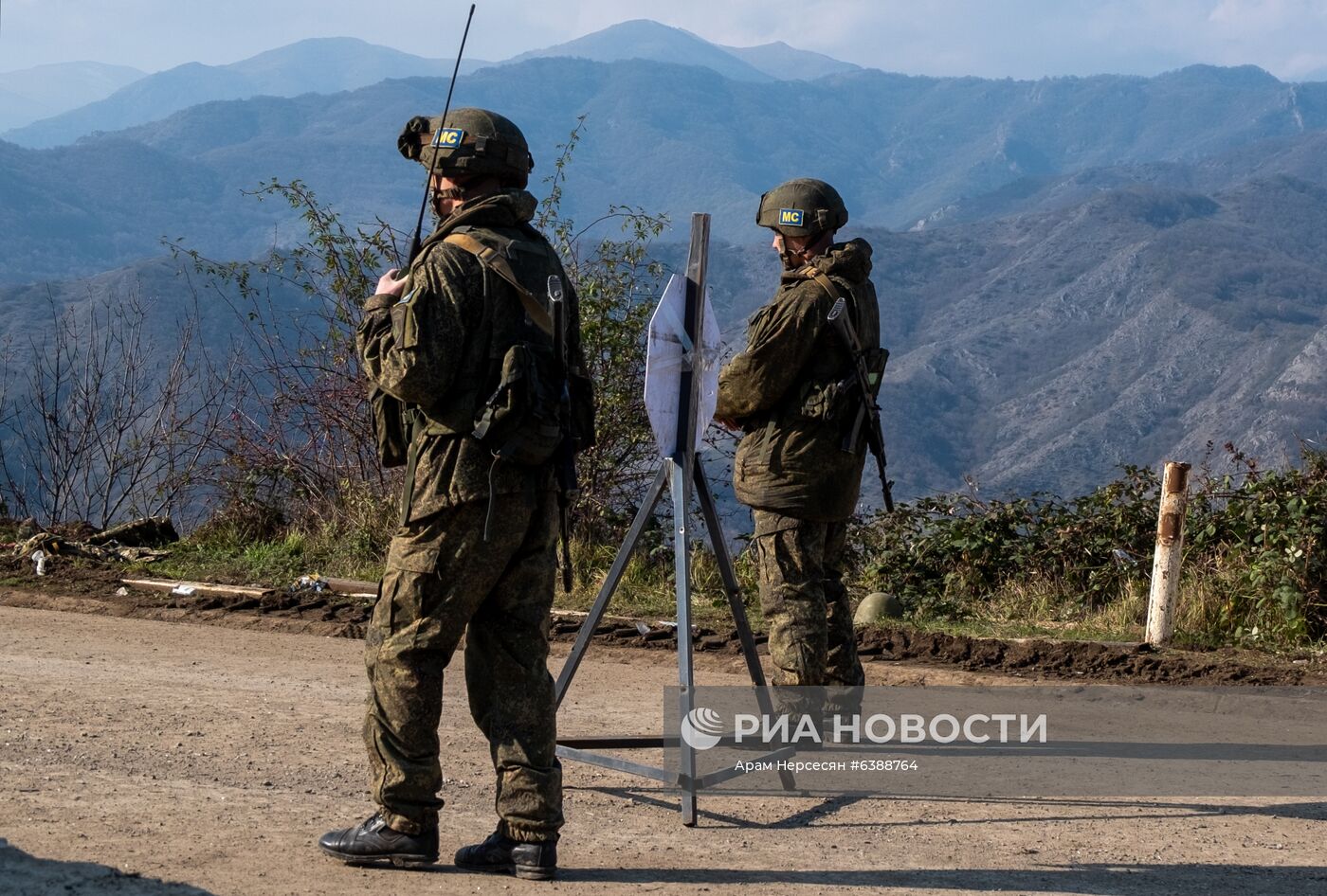 Открыто движение по Лачинскому коридору 