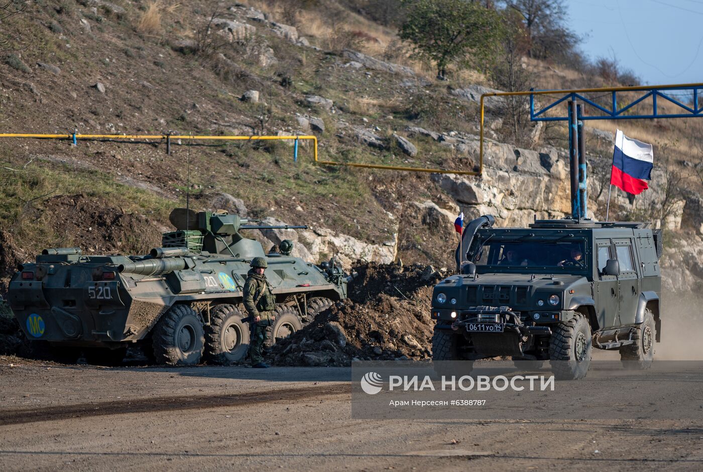 Открыто движение по Лачинскому коридору