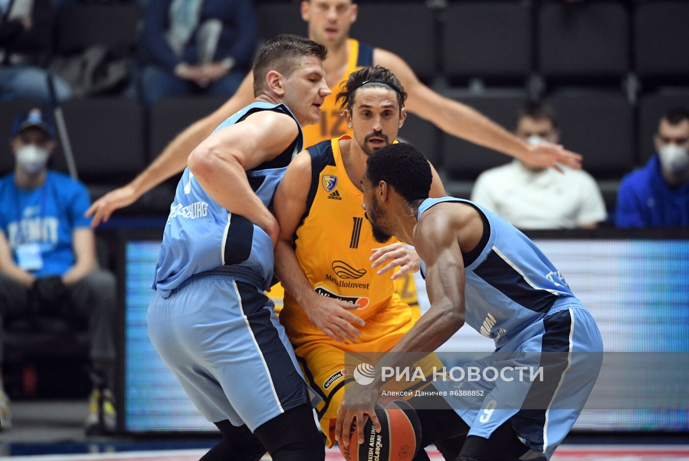 Баскетбол. Евролига. Матч "Зенит" - "Химки"